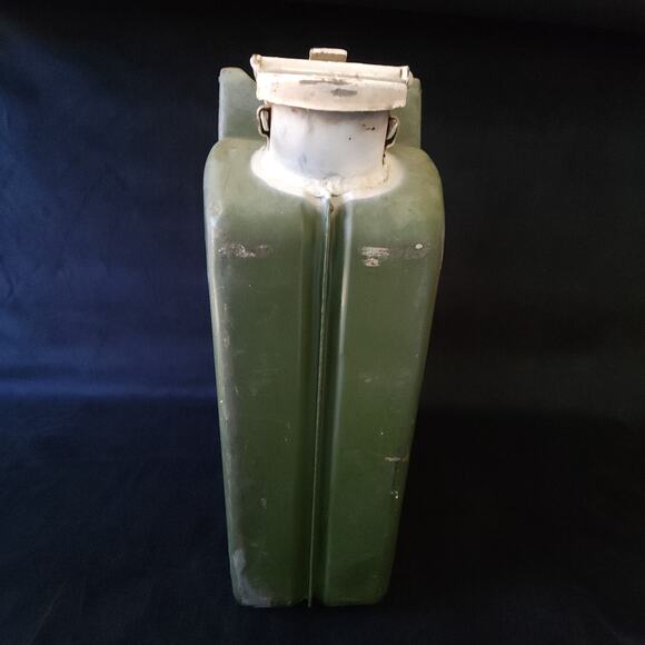 Vintage 1991 Bund 20L 5 Gallon Military Green Jerry Liquid Can Tank by Bellino - Picture 11 of 12